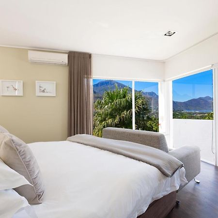Cube Guest House Hout Bay Bagian luar foto