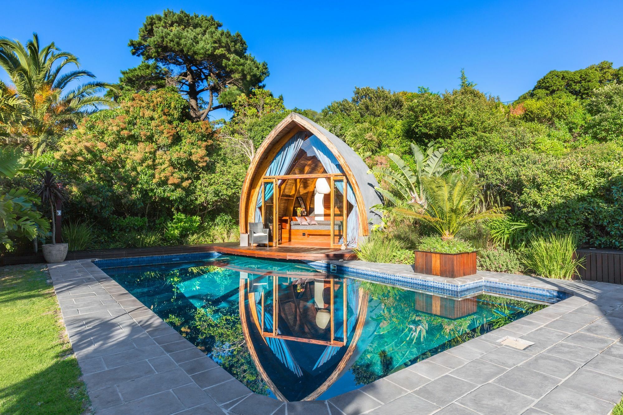 Cube Guest House Hout Bay Bagian luar foto