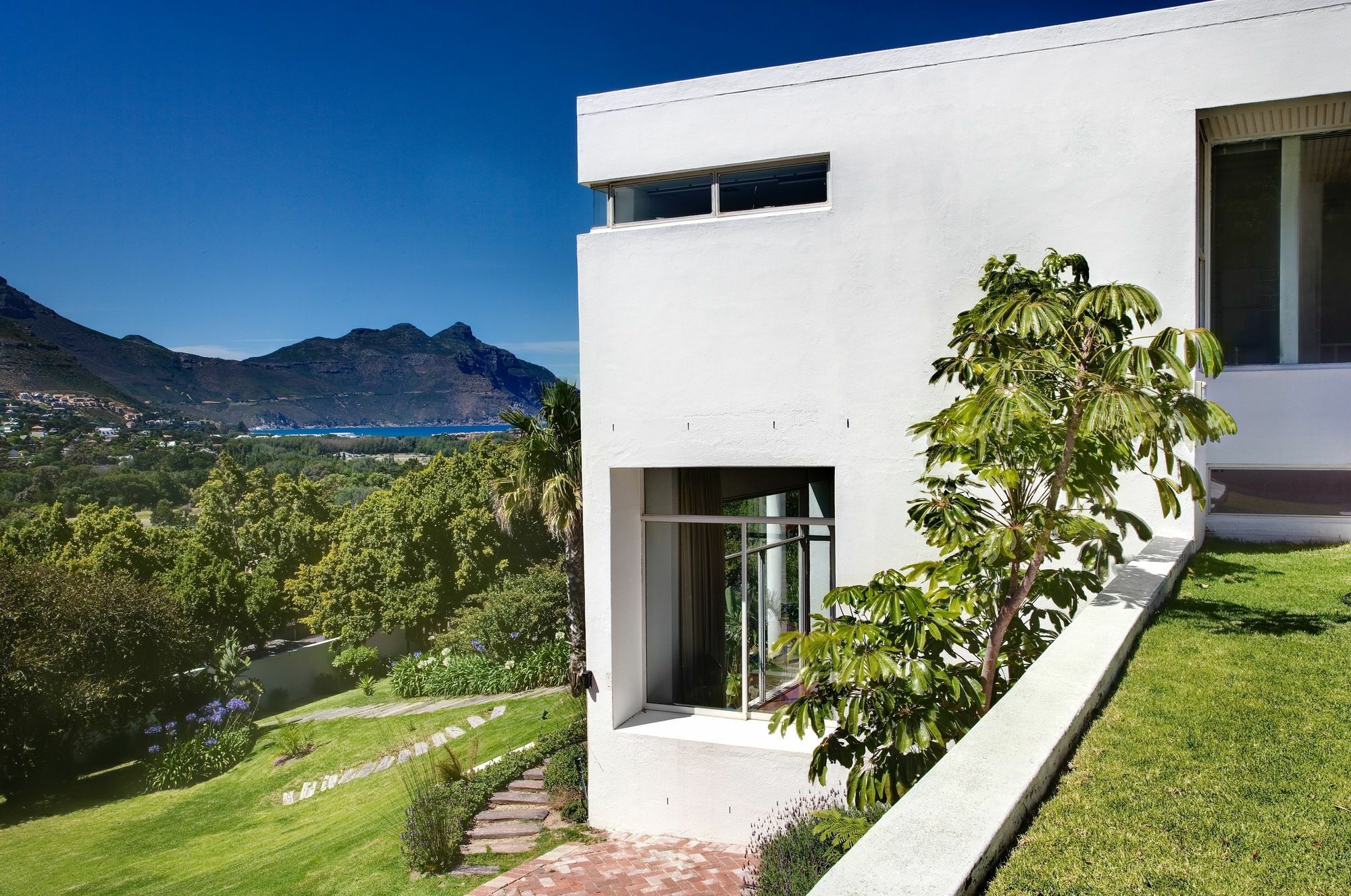 Cube Guest House Hout Bay Bagian luar foto