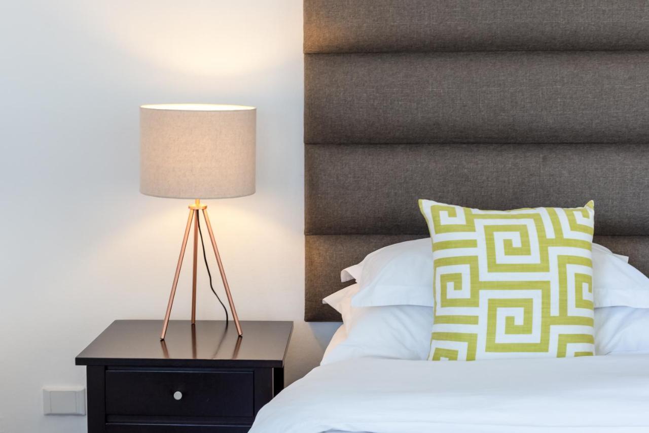 Cube Guest House Hout Bay Bagian luar foto