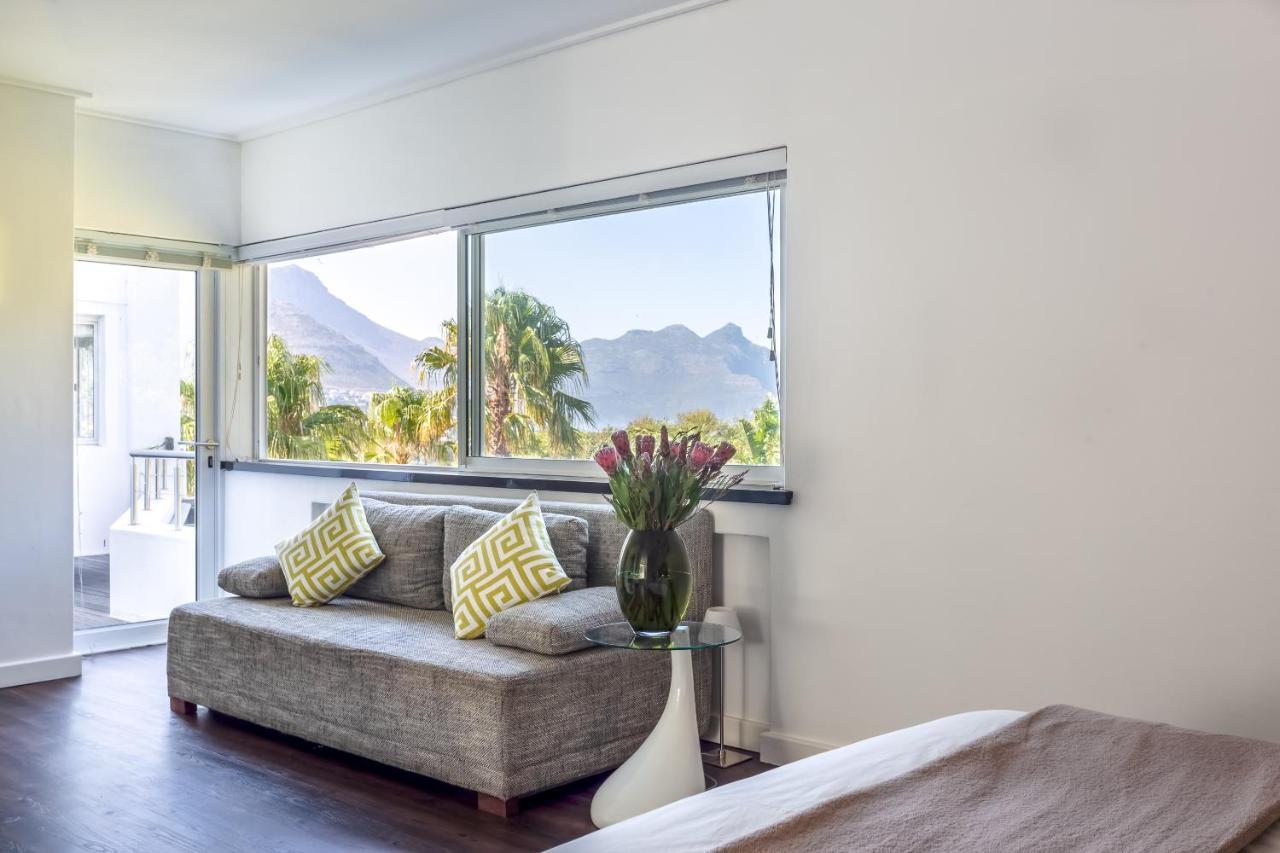 Cube Guest House Hout Bay Bagian luar foto